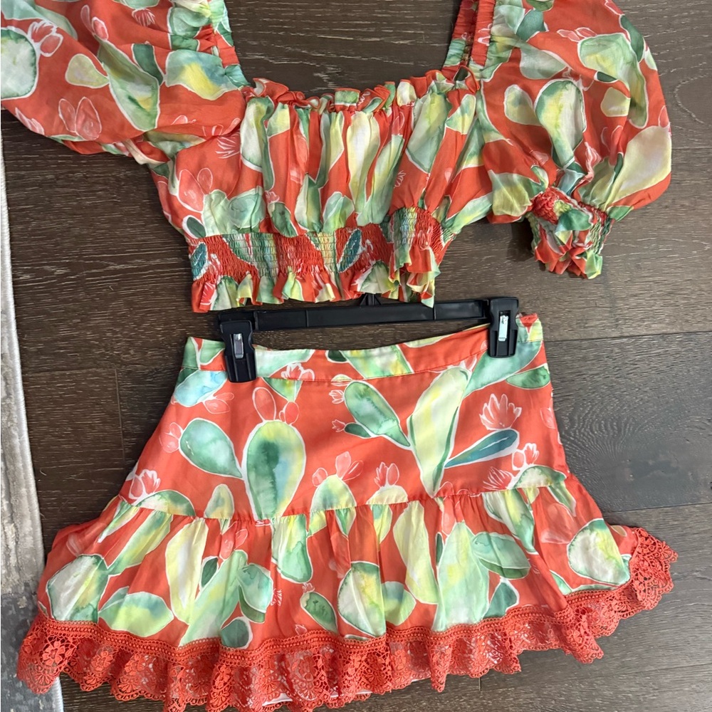 Charo Ruiz Aliza SET Print Crop Top and Skirt Set M - fits small too